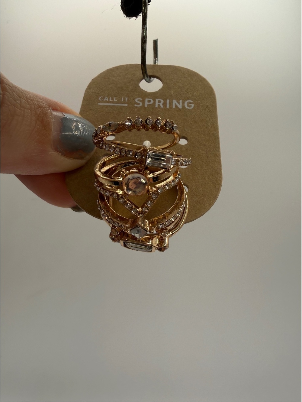 Women’s Size 6 Rings. Set of 5